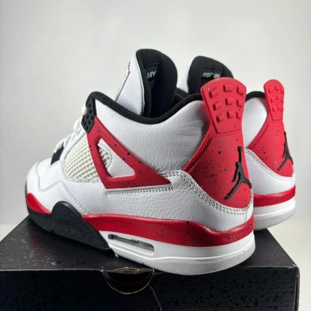 Nike Air Jordan 4 Retro 